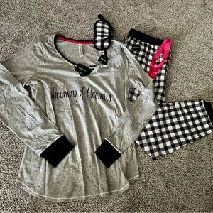 BLOOMIES BLOOMINGDALES L NWT Dreaming Of Bloomies Jogger Pajama Set